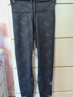 Nike Black Tone-on-Tone Logo Leggings